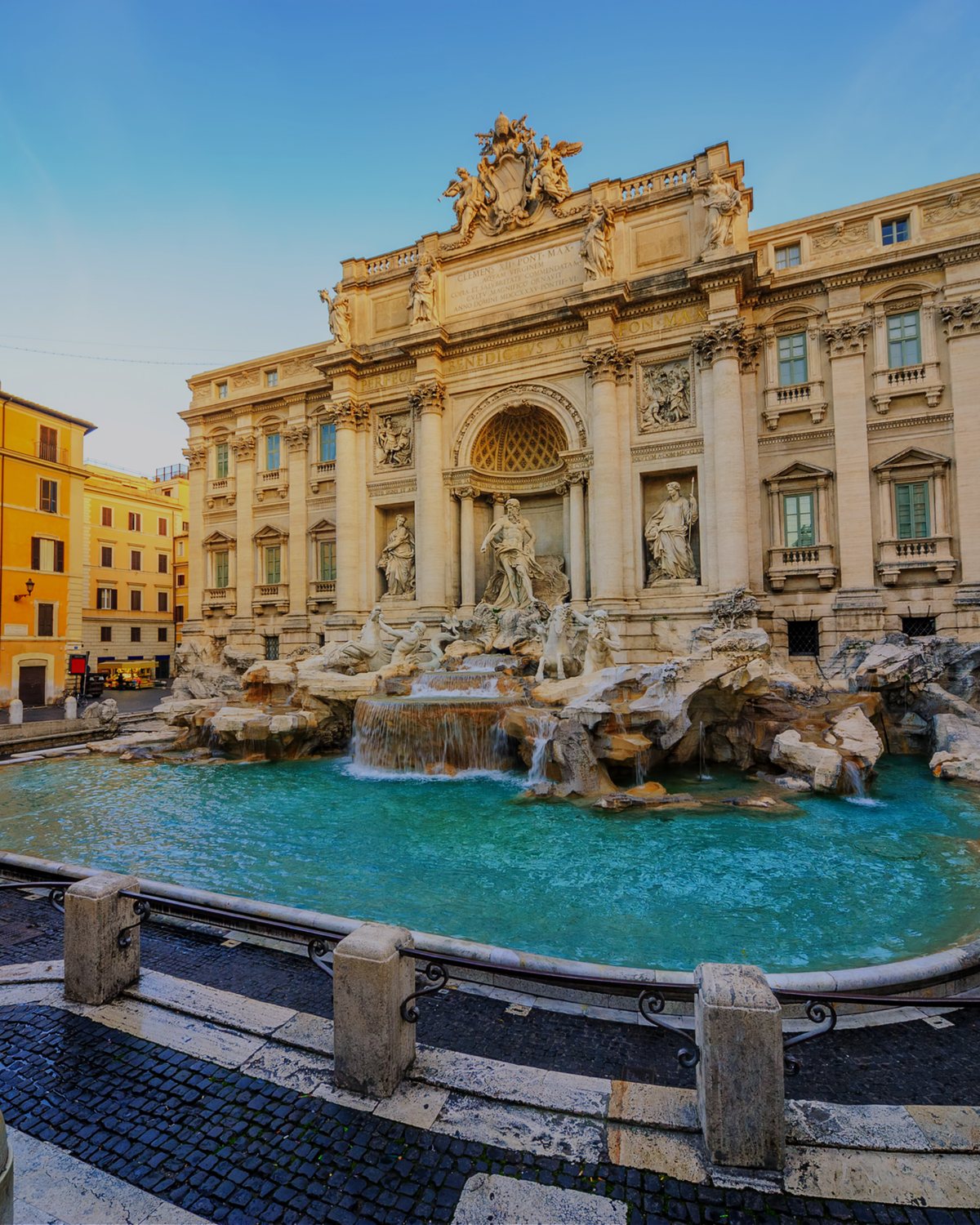 Piazza di Trevi, Rome